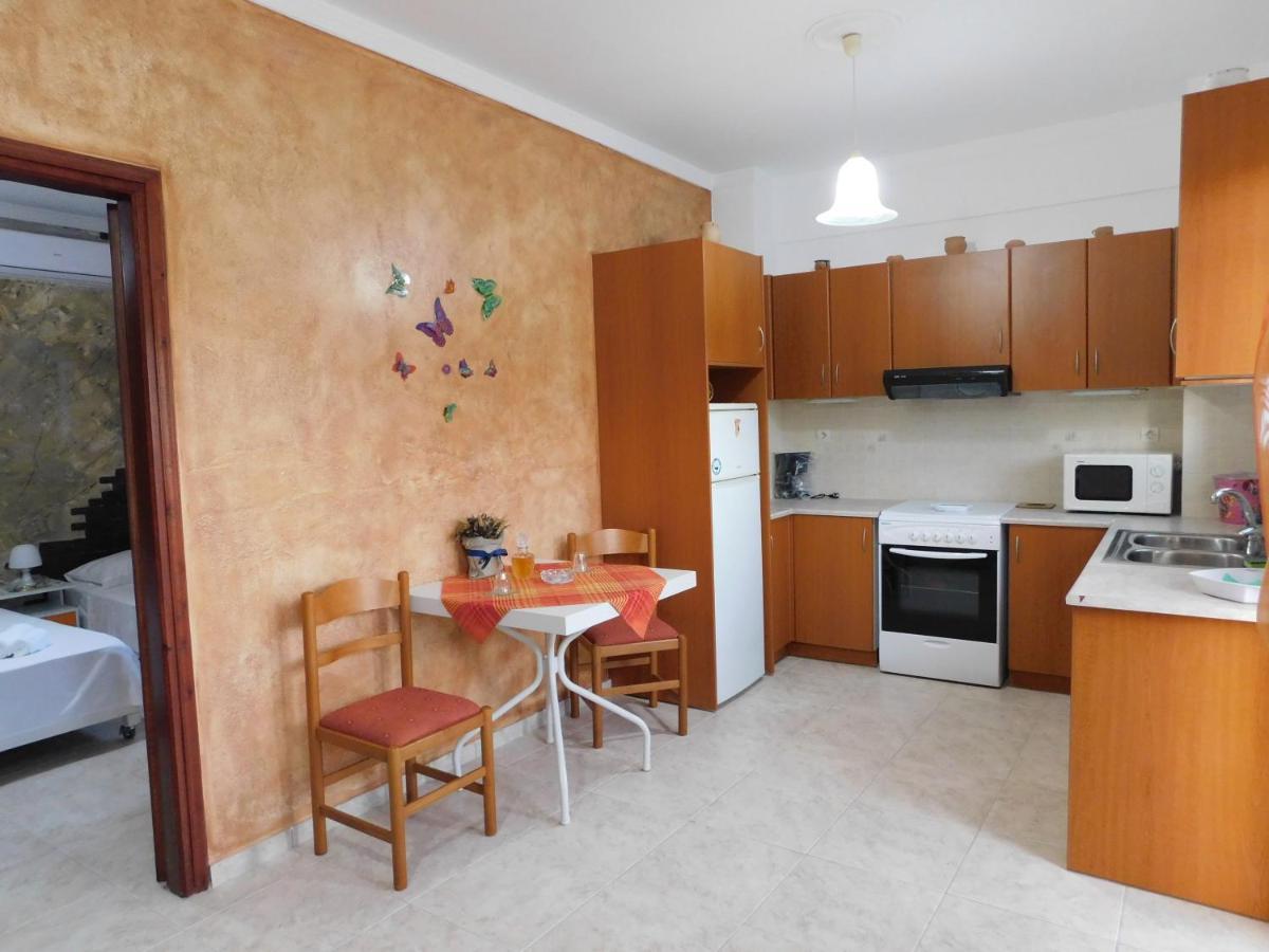 Kastro Studios Pigi  Bagian luar foto