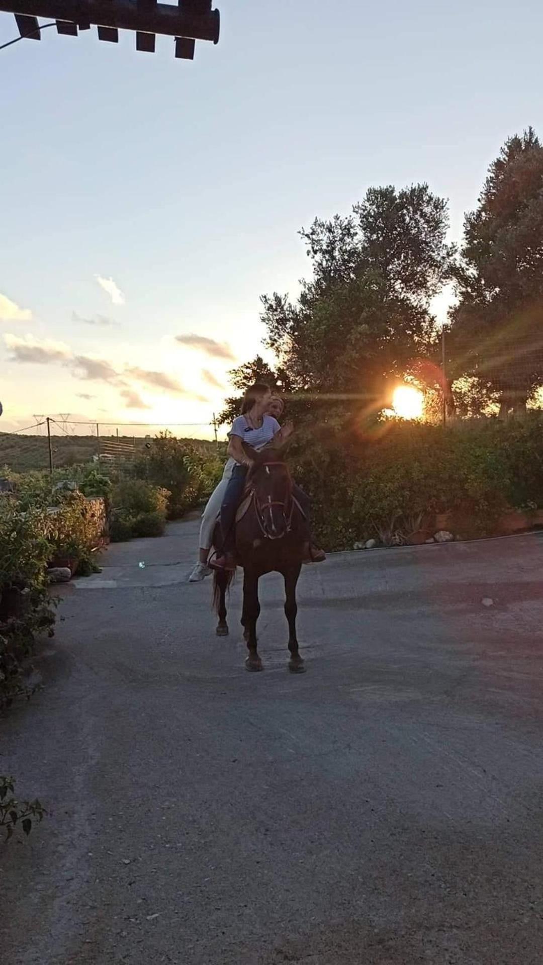 Kastro Studios Pigi  Bagian luar foto